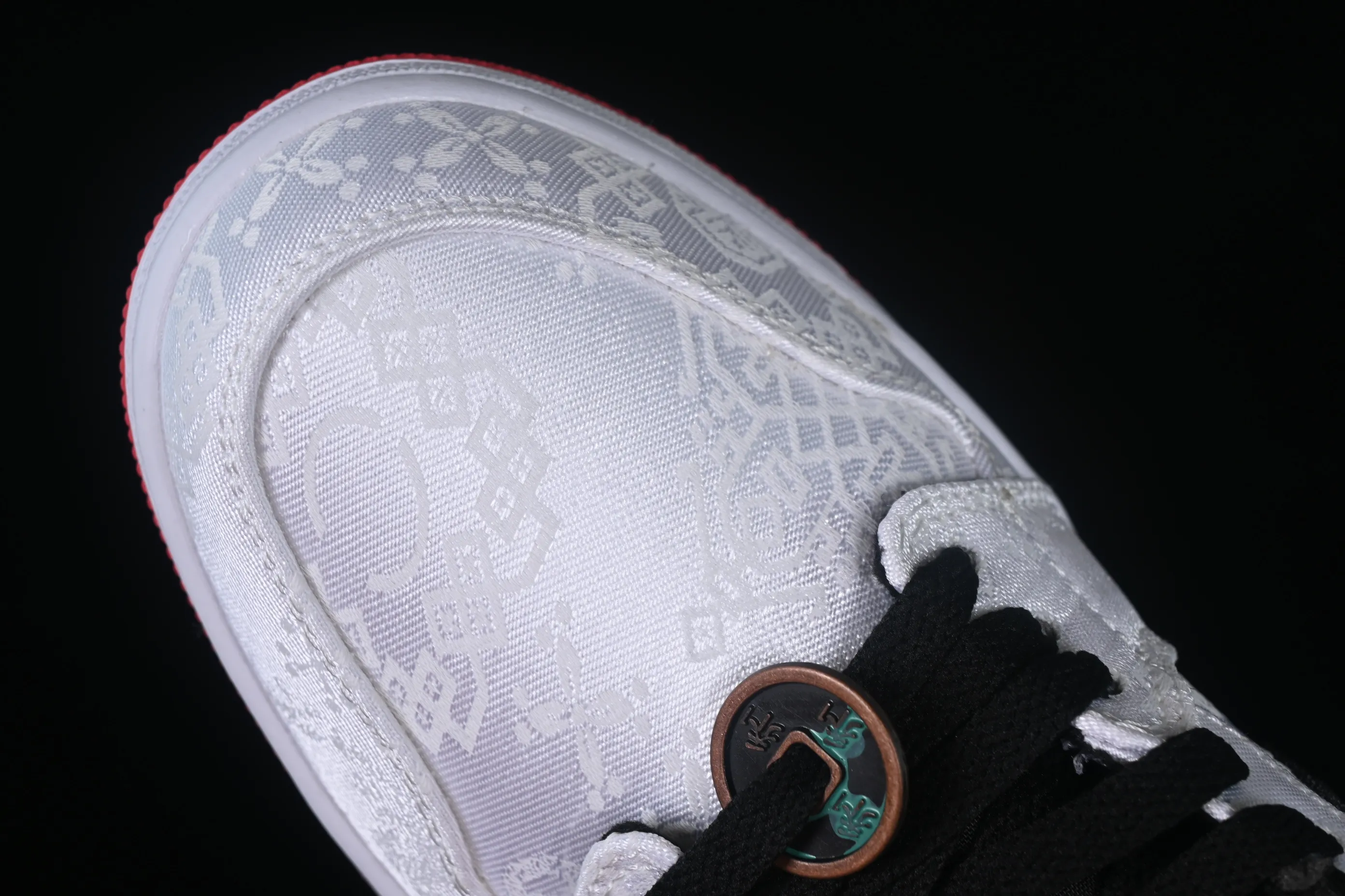 All categories Air Jordan Jordan series basketball shoes Air Jordan 1 Low Z version CLOT x Air Jordan 1 Low "Fearles" AJ1 Joe 1 white silk low-top cultural casual sneakers CU2804-100